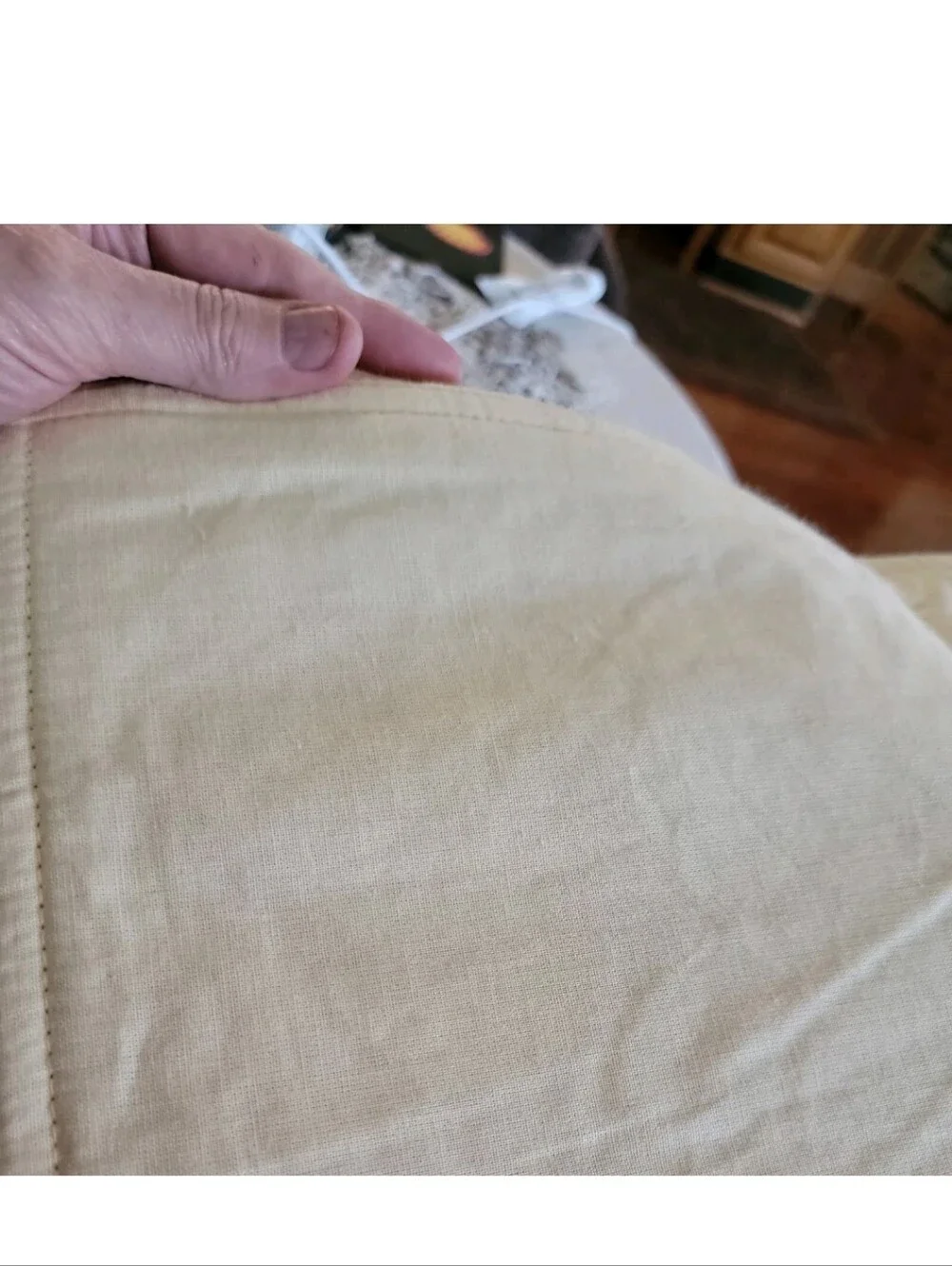 HomeTrends Place Mats-Cotton Blend-Boucle Champagne Gold Fabric-Set of 4